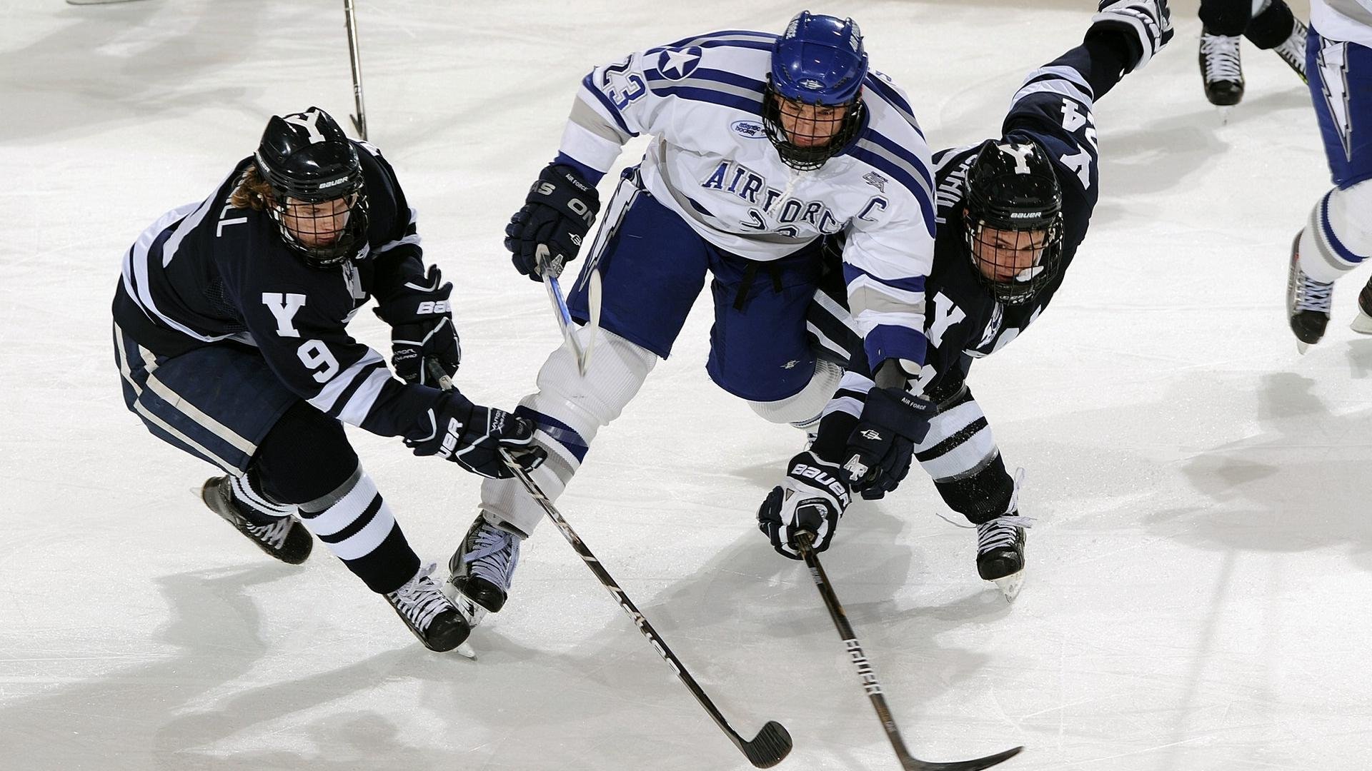 球员赛后接受媒体访问谈及本季目标与计划，赛后接受采访